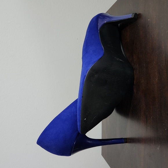 Shoes - Picture 4 of 4